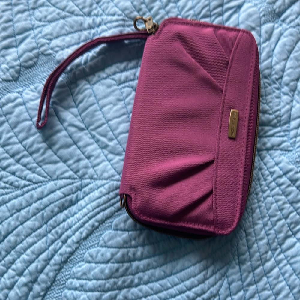 Women’s wallet